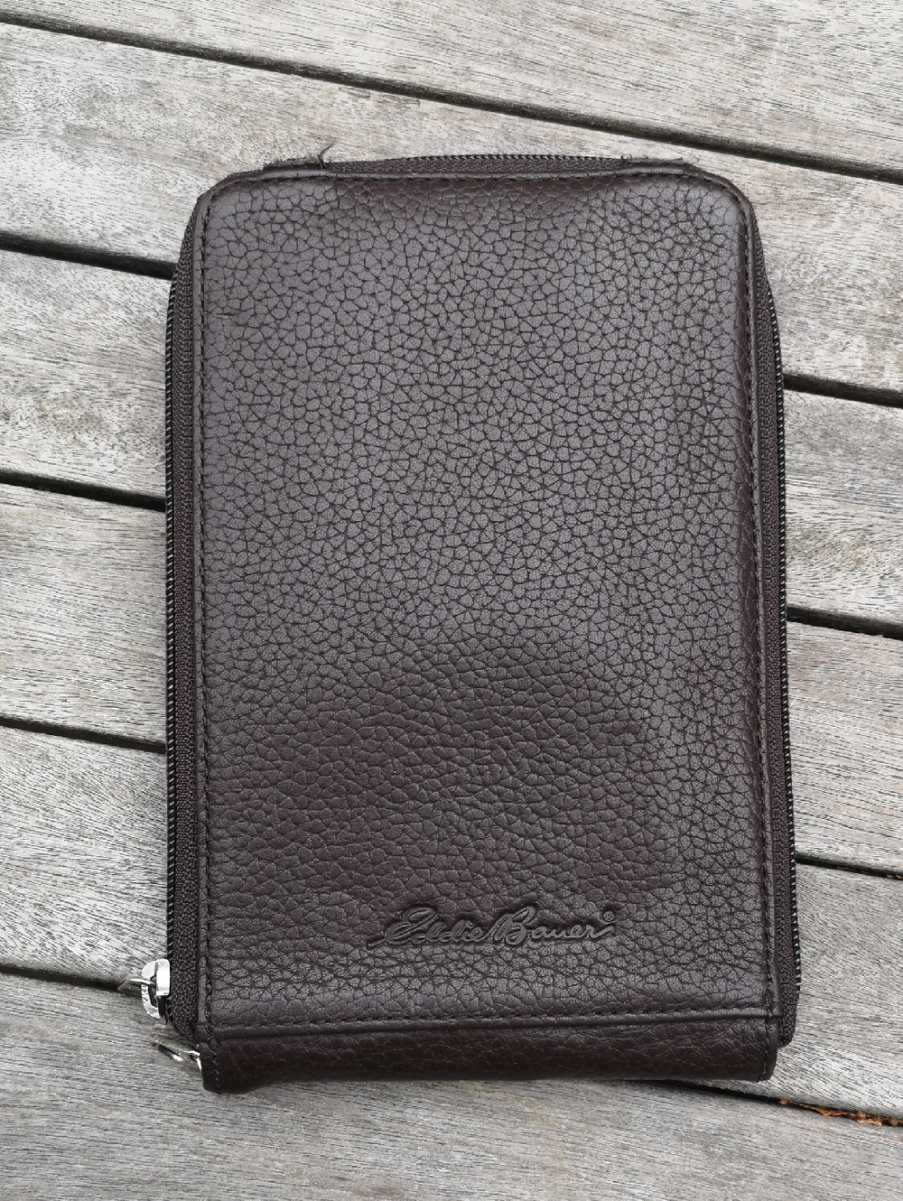 Eddie Bauer leather wallet/passport holder